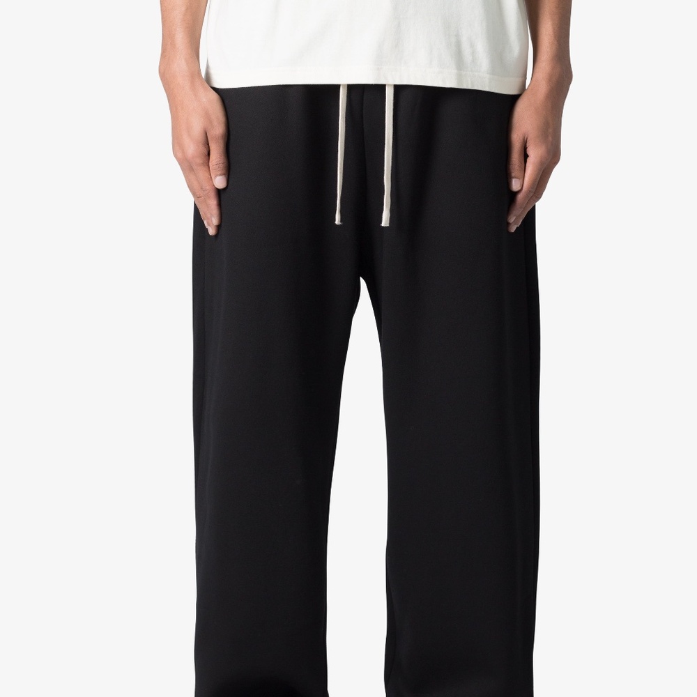 mnml Washed Ultra Baggy Sweatpants - Black Size LBlack / L
